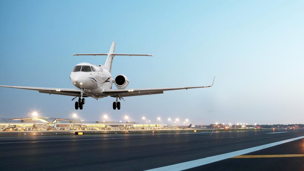 Hawker 900XP CS-DPA